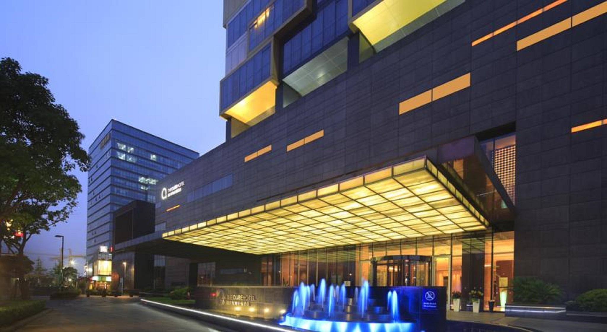 The Qube Hotel Shanghai -Close To Pudong International Airport And Disney Land Buitenkant foto