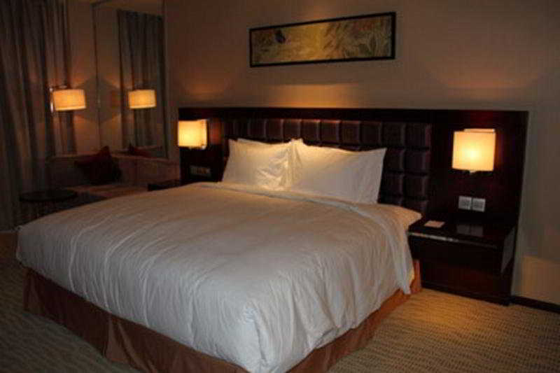 The Qube Hotel Shanghai -Close To Pudong International Airport And Disney Land Buitenkant foto